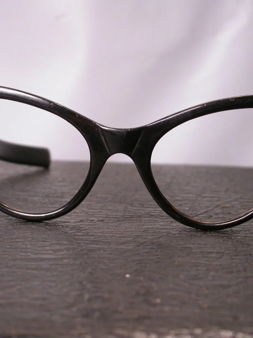 Vintage Sophisticate Black Bold Cat Eye Eyeglasses Frames